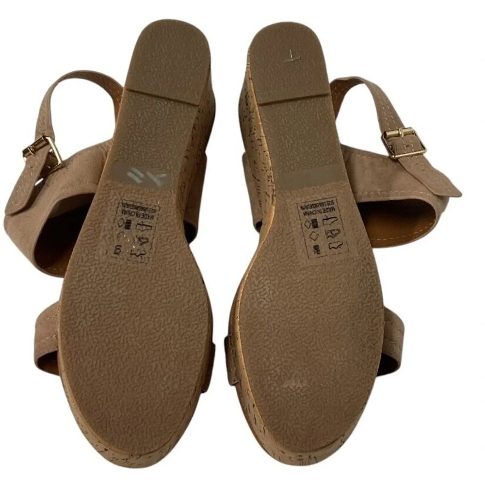 Arula Women's Suede Ankle Strap Platform Cork Wedge‎ Sandals Neutral Size 8